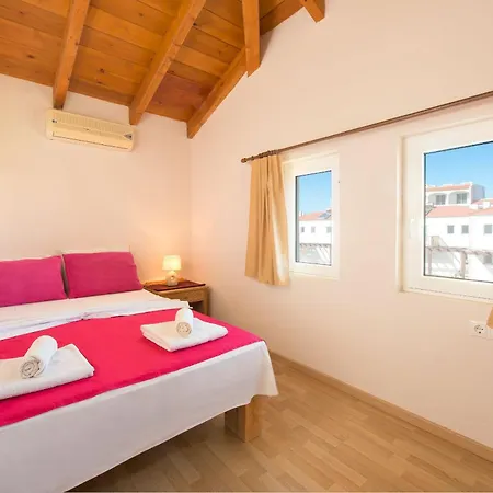 Vakantiehuis In Kolympia Mit Privatem Garten *