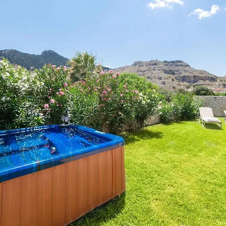 In Kolympia Mit Privatem Garten Dom wakacyjny *
